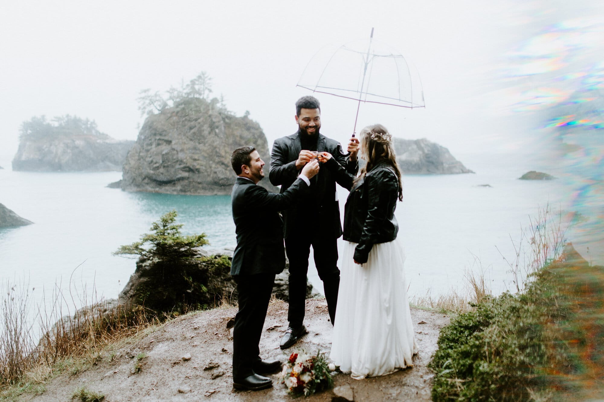 Officiant Jimmie Oregon Elopement